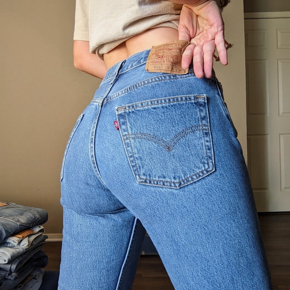 Levi's Denim - Vintage🦋501 Levi's Straight Leg Jeans Y2K